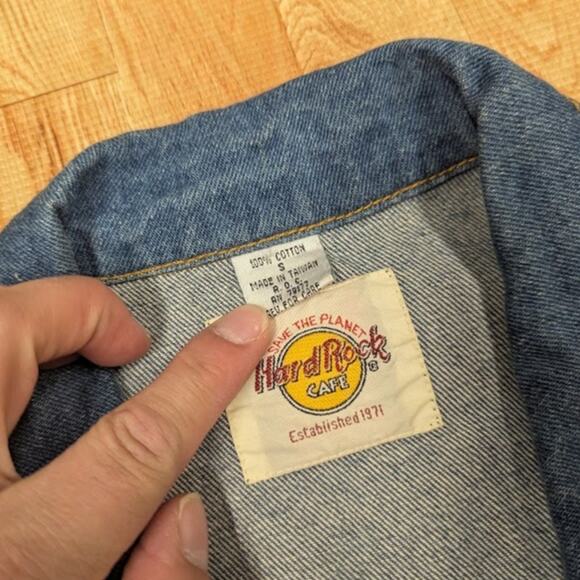 SAVE THE PLANET HARD ROCK CAFE SAVE THE PLANET BEIJING JEAN JACKET SIZE SMALL - Picture 3 of 10